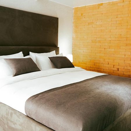 Luxury Duplex Suites - City Center Tiflis Exterior foto