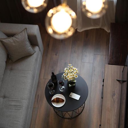 Luxury Duplex Suites - City Center Tiflis Habitación foto