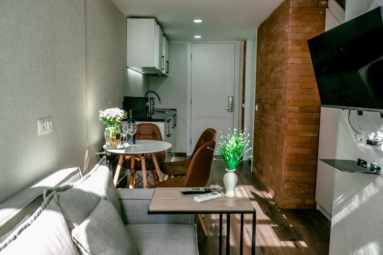 Luxury Duplex Suites - City Center Tiflis Exterior foto